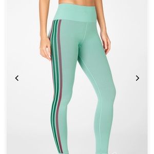 Fabletics leggings size xs